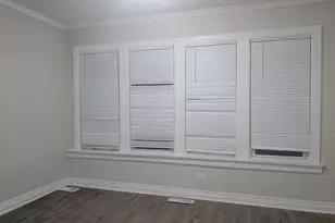 9207 S Ellis Ave, Chicago, IL 60619 - Photo 12