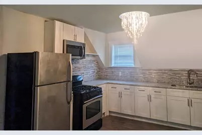 9207 S Ellis Avenue, Chicago, IL 60619 - Photo 6