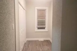 9207 S Ellis Ave, Chicago, IL 60619 - Photo 10