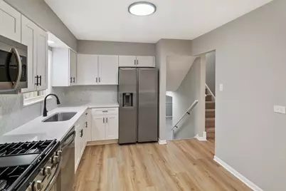 555 N Cherry Drive, Glenwood, IL 60425 - Photo 6