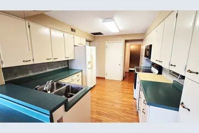 630 Short Street, Centralia, IL 62801 - Photo 14