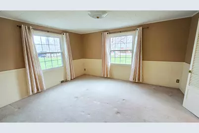 630 Short Street, Centralia, IL 62801 - Photo 10