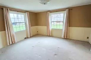 630 Short St, Centralia, IL 62801 - Photo 10