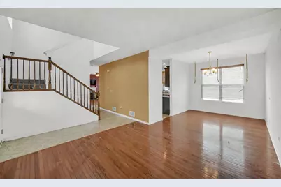 1607 Seward Road, Joliet, IL 60431 - Photo 4