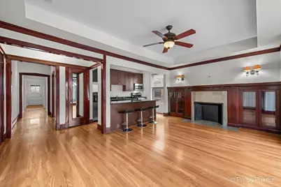 2352 W Wilson Avenue #2E, Chicago, IL 60625 - Photo 4