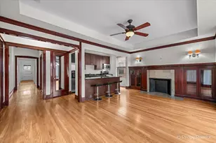 2352 W Wilson Ave, Chicago, IL 60625 - Photo 4