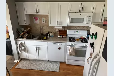 1201 Williamsport Drive #2, Westmont, IL 60559 - Photo 2