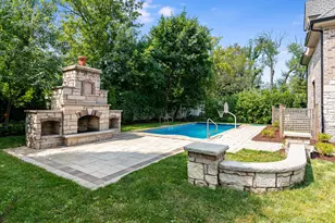 712 E Hillside Rd, Naperville, IL 60540 - Photo 74