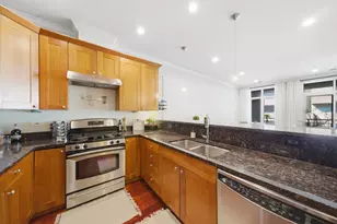 1411 W Chicago Ave, Chicago, IL 60642 - Photo 10