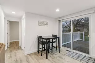 7413 Parkwood Dr, Wonder Lake, IL 60097 - Photo 6