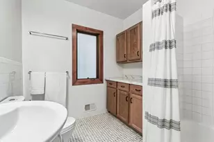 819 S Lombard Ave, Oak Park, IL 60304 - Photo 22