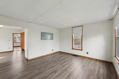 611 E 13th Street, Gibson City, IL 60936 - Photo 4