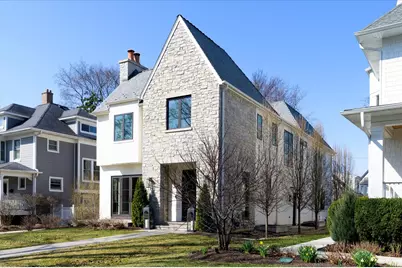 176 S Arlington Avenue, Elmhurst, IL 60126 - Photo 2