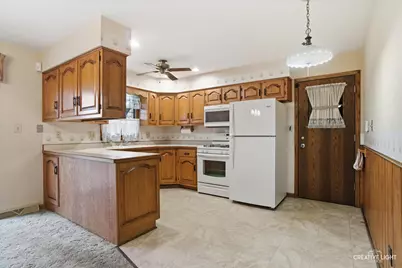 953 Sheffer Road, Aurora, IL 60505 - Photo 10