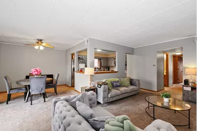 15712 Revere Court #D, Oak Forest, IL 60452 - Photo 2