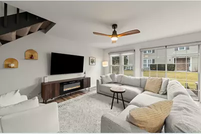 1859 Pebble Beach Circle #6, Elk Grove Village, IL 60007 - Photo 6