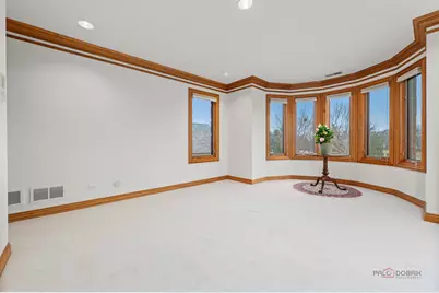 1611 Burr Oak Drive, Libertyville, IL 60048 - Photo 34