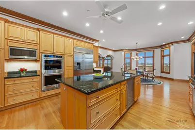 1611 Burr Oak Drive, Libertyville, IL 60048 - Photo 12