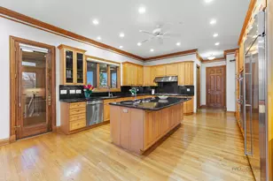 1611 Burr Oak Dr, Libertyville, IL 60048 - Photo 50