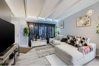 19W720 Woodland Avenue, Addison, IL 60101 - Photo 4