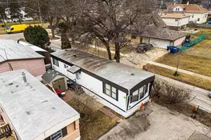 2993 Curtis St, Des Plaines, IL 60018 - Photo 2