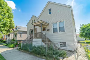 10439 S Ave M, Chicago, IL 60617 - Photo 2