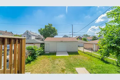 10439 S Avenue M, Chicago, IL 60617 - Photo 20