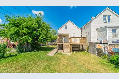 10439 S Avenue M, Chicago, IL 60617 - Photo 24