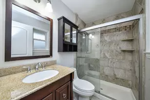 26W237 Parkway Dr, Winfield, IL 60190 - Photo 10