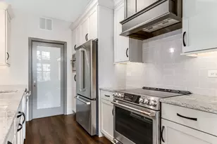 530 Pineridge Dr N, Oswego, IL 60543 - Photo 10