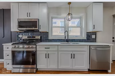 [Address not provided], Evanston, IL 60202 - Photo 10