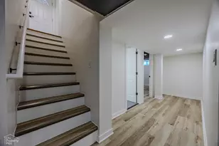 [Address not provided], Evanston, IL 60202 - Photo 18