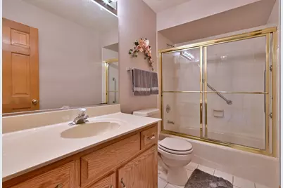 27W225 Ash Court, Winfield, IL 60190 - Photo 24