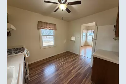 507 Oak Avenue, Sterling, IL 61081 - Photo 4