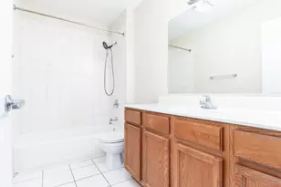 3447 Ridgeland Ave, Berwyn, IL 60402 - Photo 16