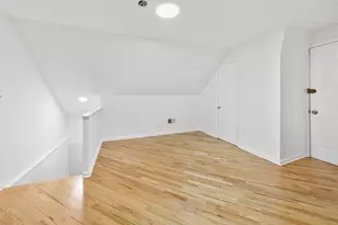 3037 N Southport Ave, Chicago, IL 60657 - Photo 8