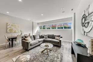 1154 W Ohio St, Chicago, IL 60642 - Photo 2