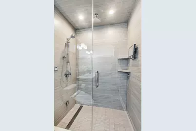 1154 W Ohio Street #101, Chicago, IL 60642 - Photo 22