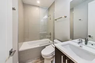 1154 W Ohio St, Chicago, IL 60642 - Photo 12