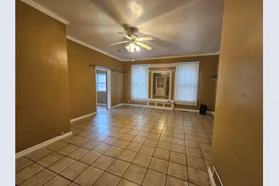 214 Franklin Avenue, Waukegan, IL 60085 - Photo 4