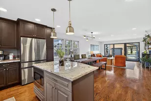 1335 Wilmot Rd, Deerfield, IL 60015 - Photo 4