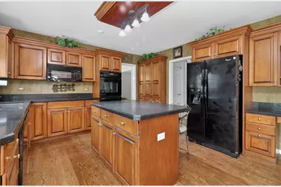 26W248 Tuckaway Court, Winfield, IL 60190 - Photo 10