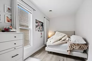 2909 N Hoyne Ave, Chicago, IL 60618 - Photo 10