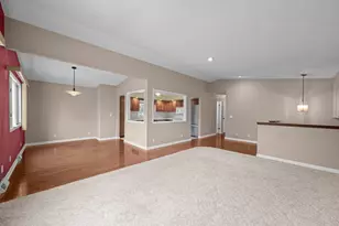 1141 Mark St, Colona, IL 61241 - Photo 10