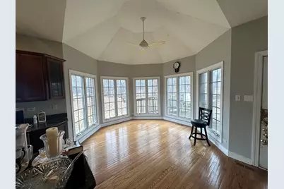 327 Royal Oak Drive, Steger, IL 60475 - Photo 14