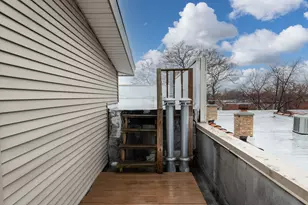 3414 W Le Moyne St, Chicago, IL 60651 - Photo 28