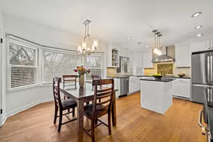 1695 Overland Trail, Deerfield, IL 60015 - Photo 4