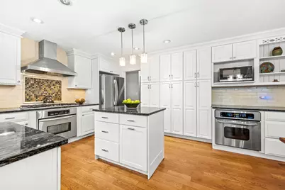 1695 Overland Trail, Deerfield, IL 60015 - Photo 2