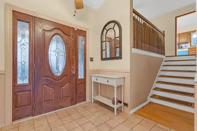 922 Coventry Lane, Crystal Lake, IL 60014 - Photo 4