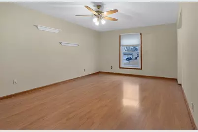 922 Coventry Lane, Crystal Lake, IL 60014 - Photo 6